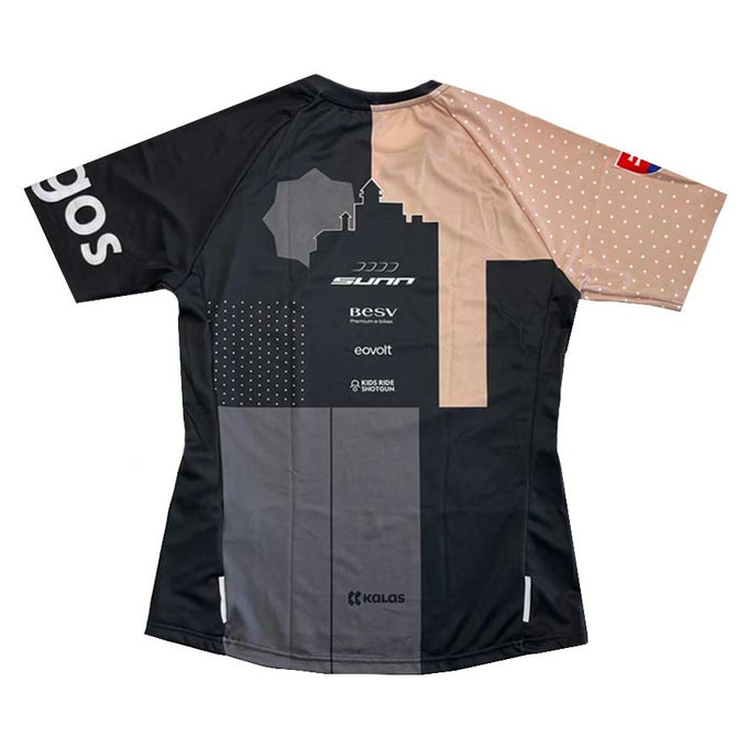 Dres DISCOVER 23 - Women