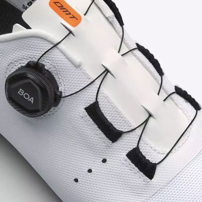 Cestné cyklistické tretry so systémom BOA DMT KR4 model 25