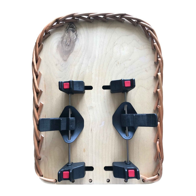 Zadný prútený košík na batožinu