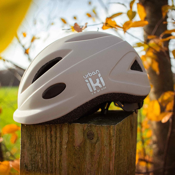 Mini Inaho Beige Prilba