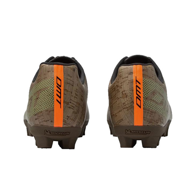 Cyklistické tretry s nylónovou podrážkou a korkovým zvrškom DMT GK1 2025