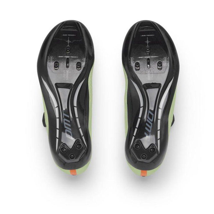 Cestné cyklistické tretry s karbónovou podrážkou a systémom BOA DMT KR1