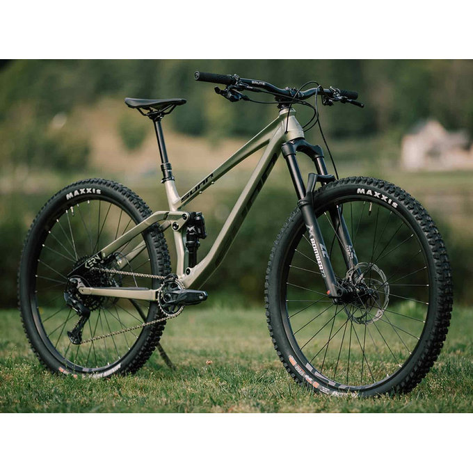 KERN S1 2024