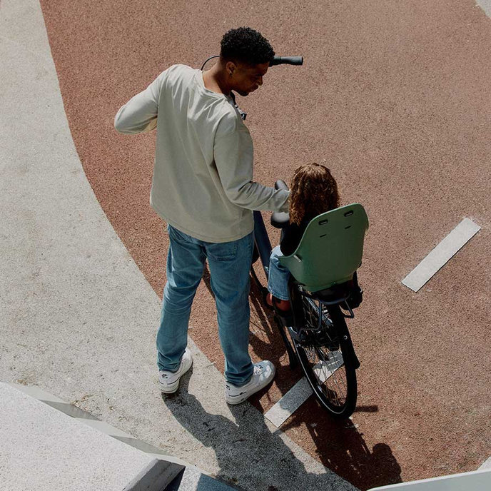 Zadná sedačka Ta-ke s adaptérom na nosič bicykla