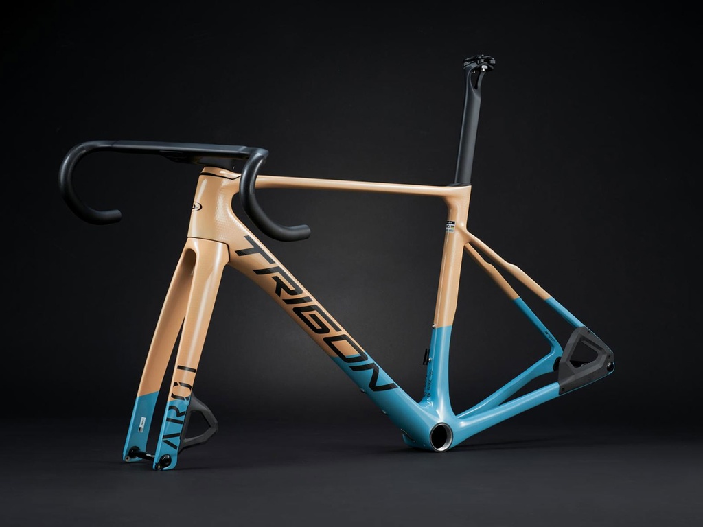 Trigon AR01 Fade-Light 2026, Modrá/Hnedá
